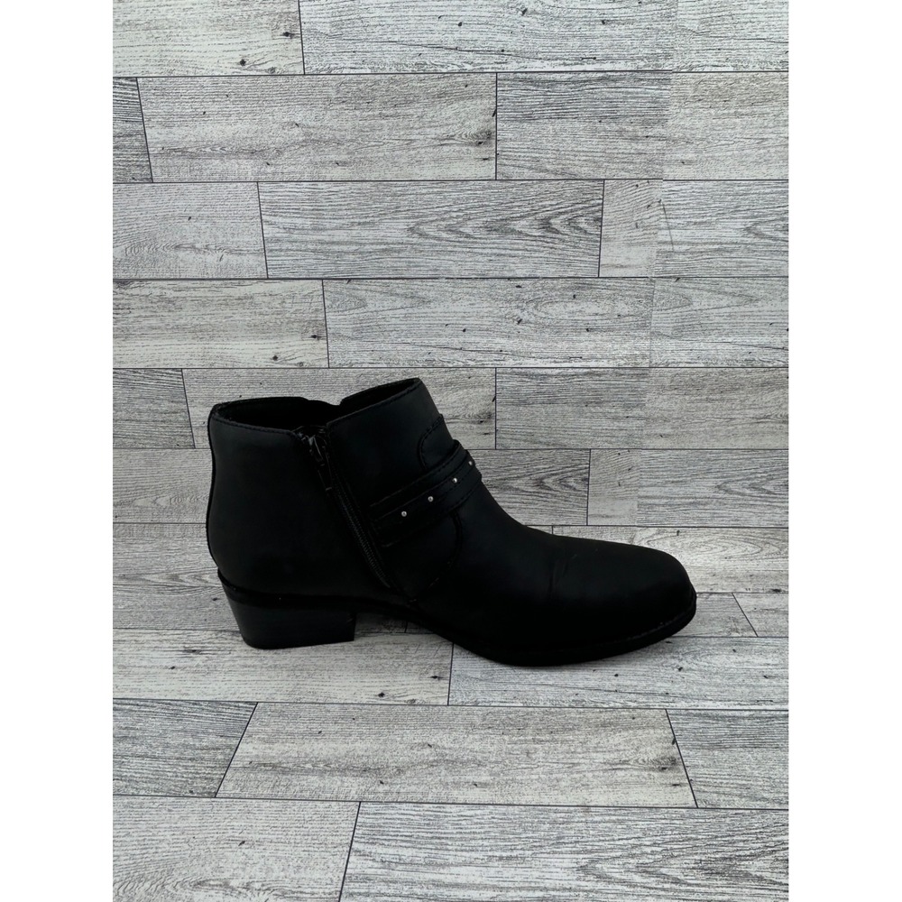 Clarks Collection Women Black Leather Studded Buckle Ankle Boots Sz 8M - Picture 10 of 13